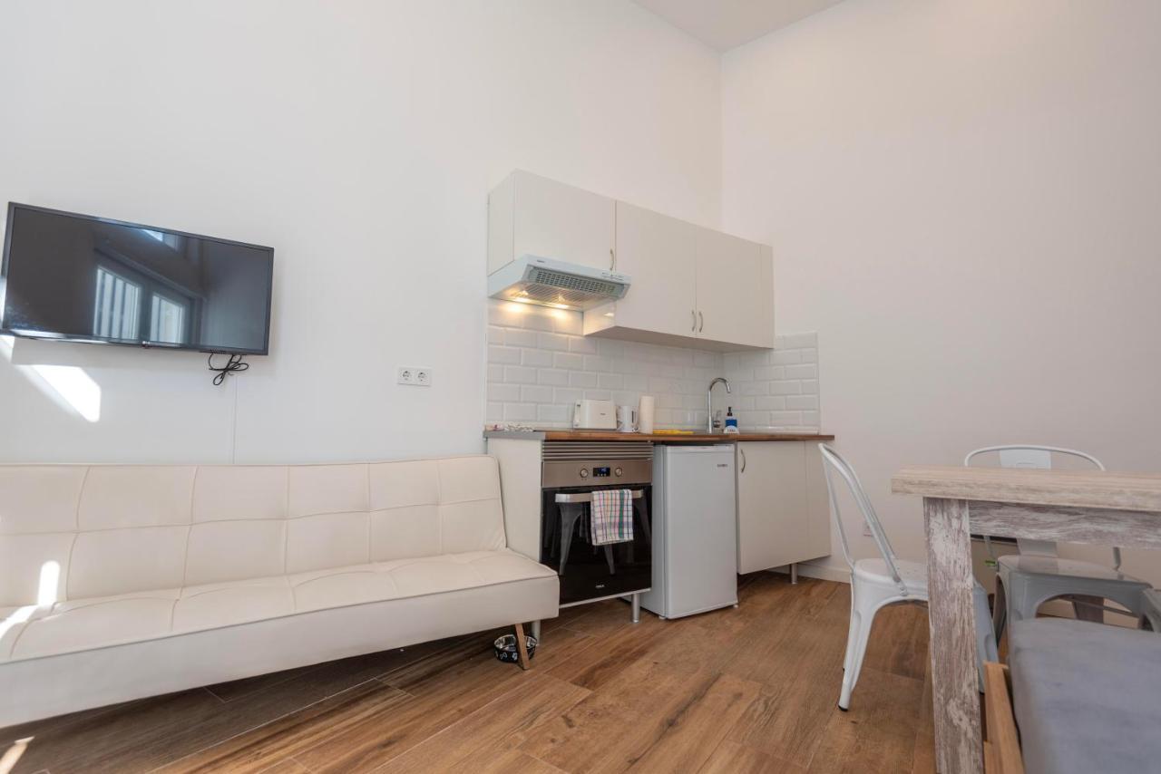מדריד New 1 Min Metro, Cozy 1 Bed Close To Downtown, Wifi A מראה חיצוני תמונה