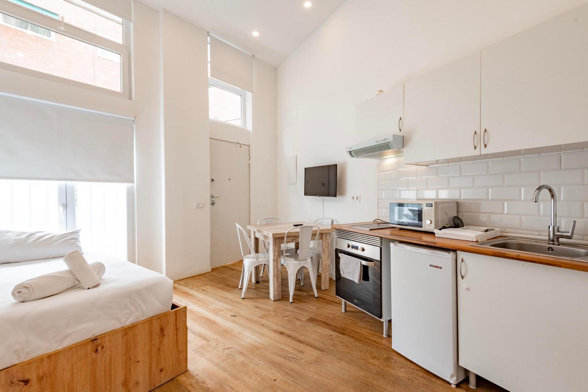 מדריד New 1 Min Metro, Cozy 1 Bed Close To Downtown, Wifi A מראה חיצוני תמונה