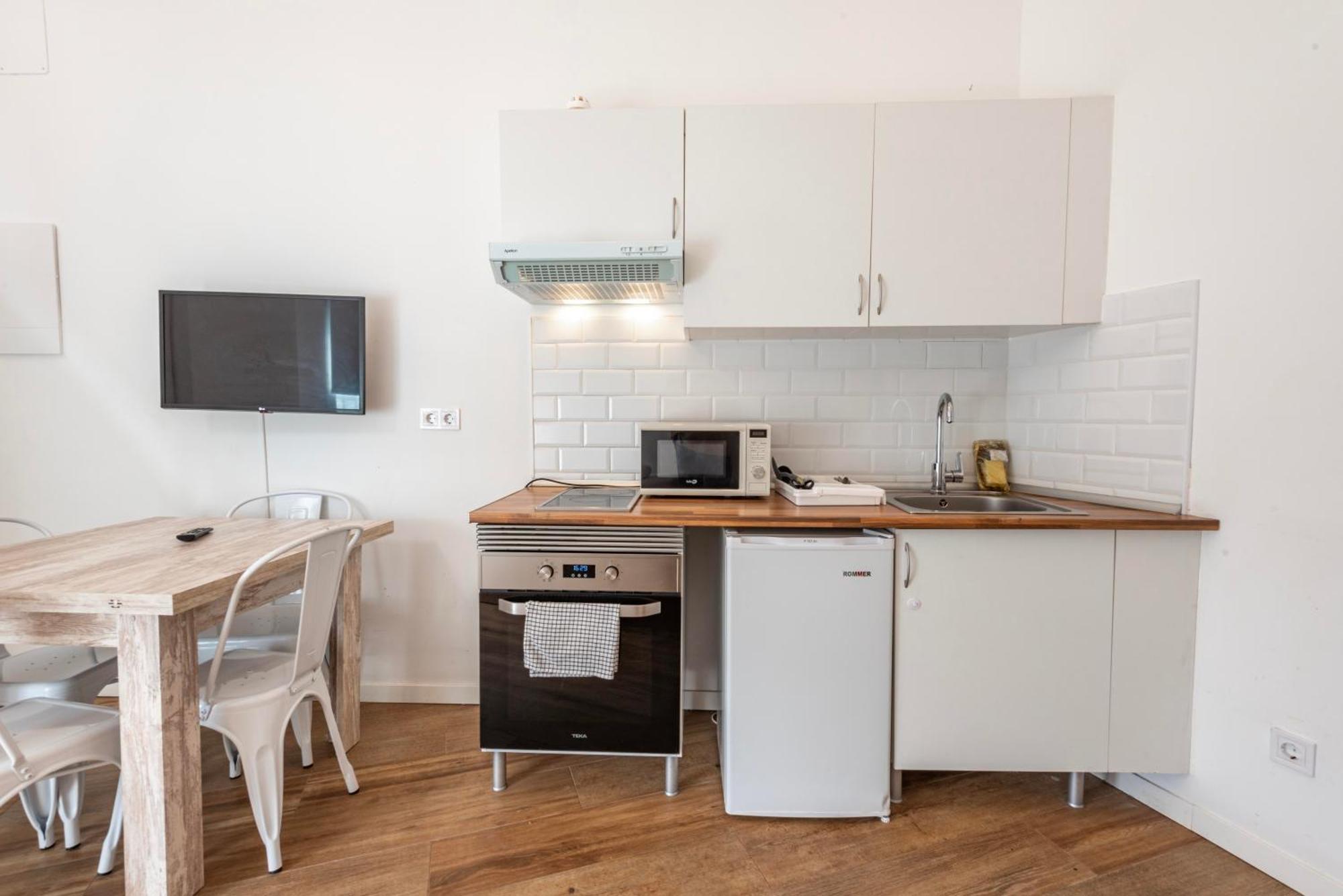 מדריד New 1 Min Metro, Cozy 1 Bed Close To Downtown, Wifi A מראה חיצוני תמונה